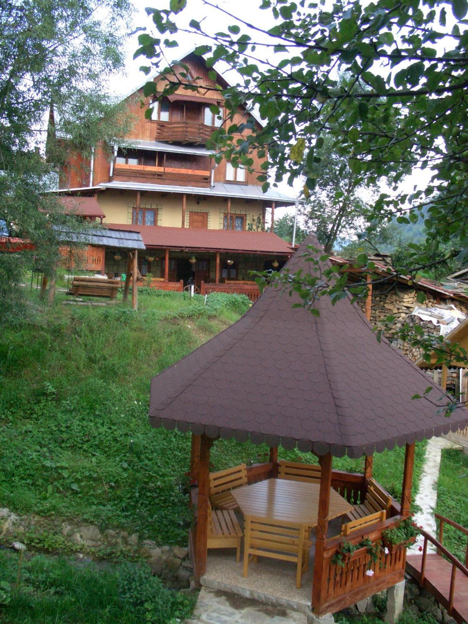 Pension Lucia Bucovina Hotell Vama  Eksteriør bilde