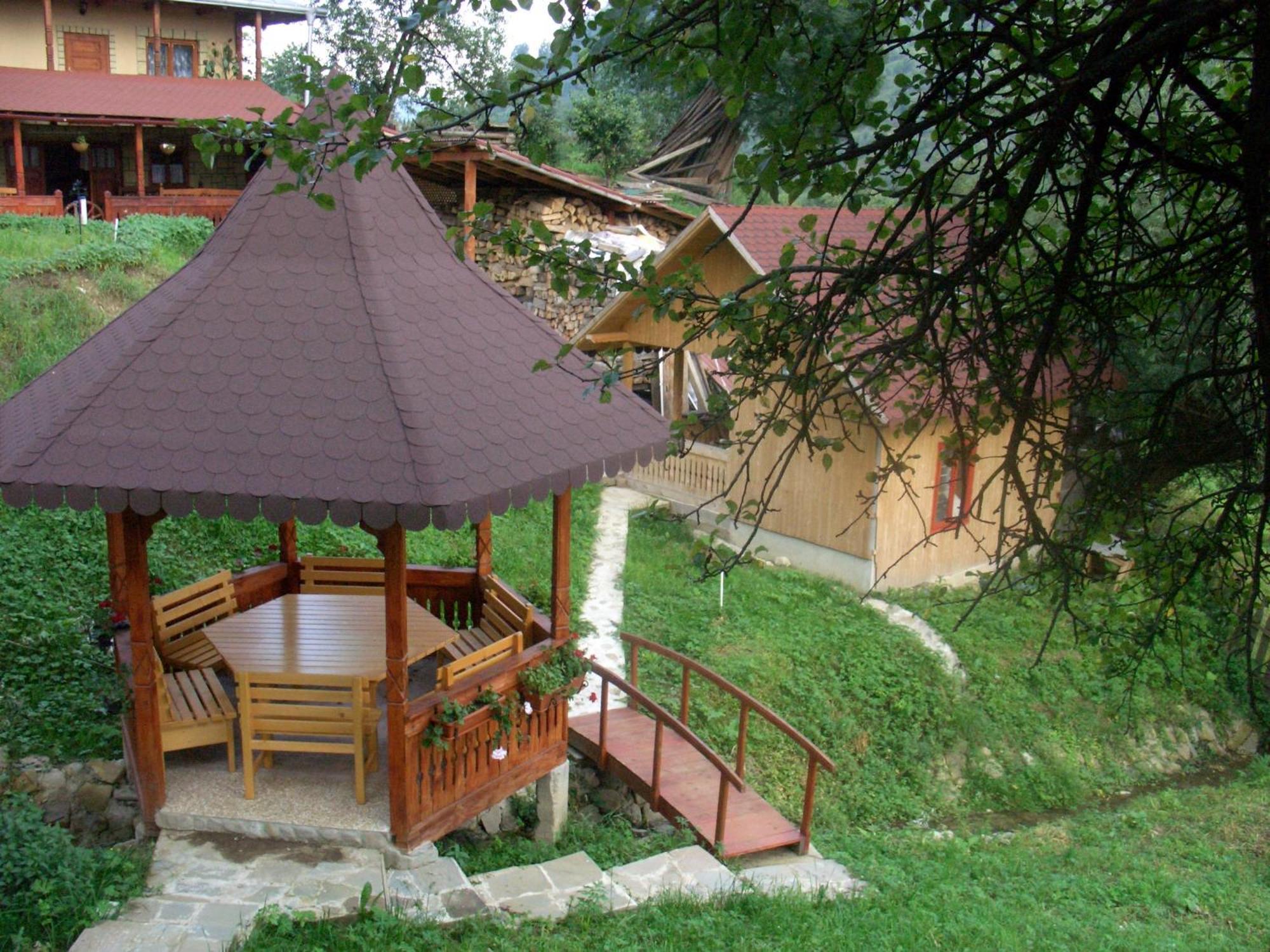 Pension Lucia Bucovina Hotell Vama  Eksteriør bilde